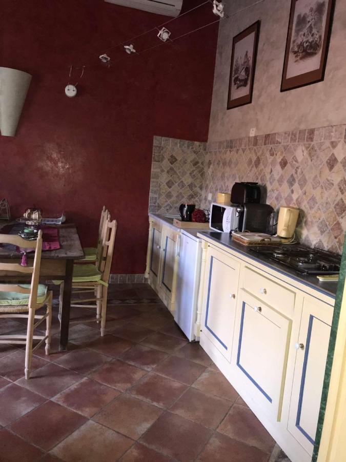 Le Mazet De La Dame Bed & Breakfast Barbentane Eksteriør bilde